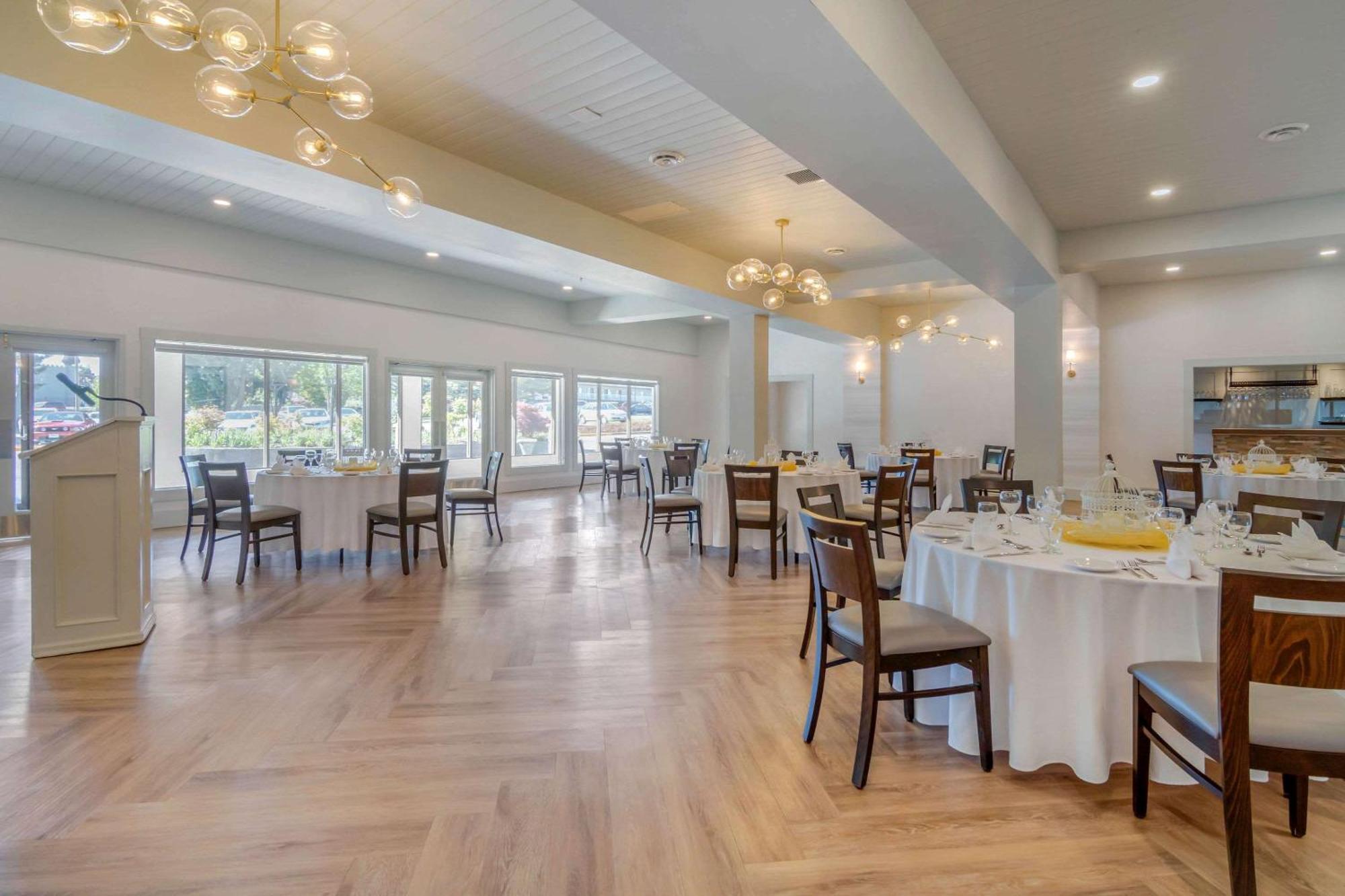 Bayside Oceanfront Resort パークスビル エクステリア 写真